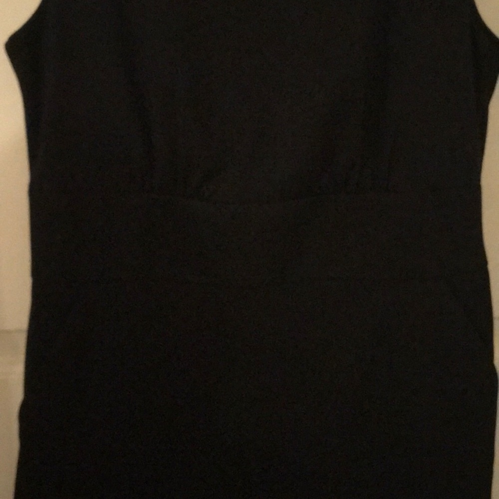 Little black dress - Picture 3 of 4